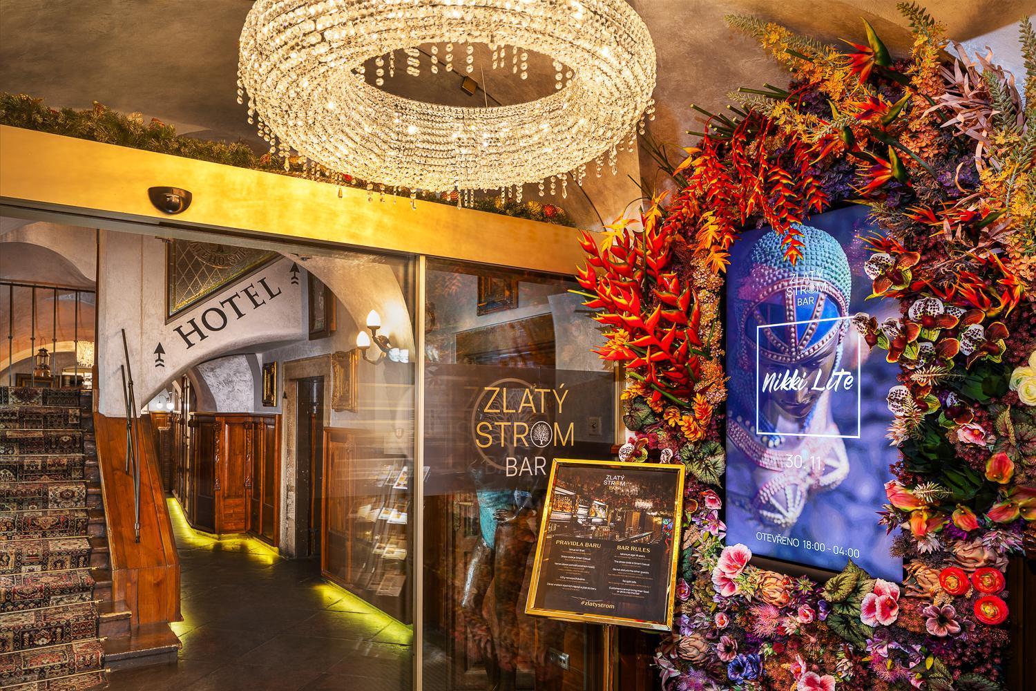 Hotel U Zlateho Stromu Prague By Bhg Экстерьер фото