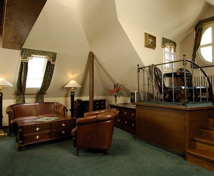 Hotel U Zlateho Stromu Prague By Bhg Интерьер фото